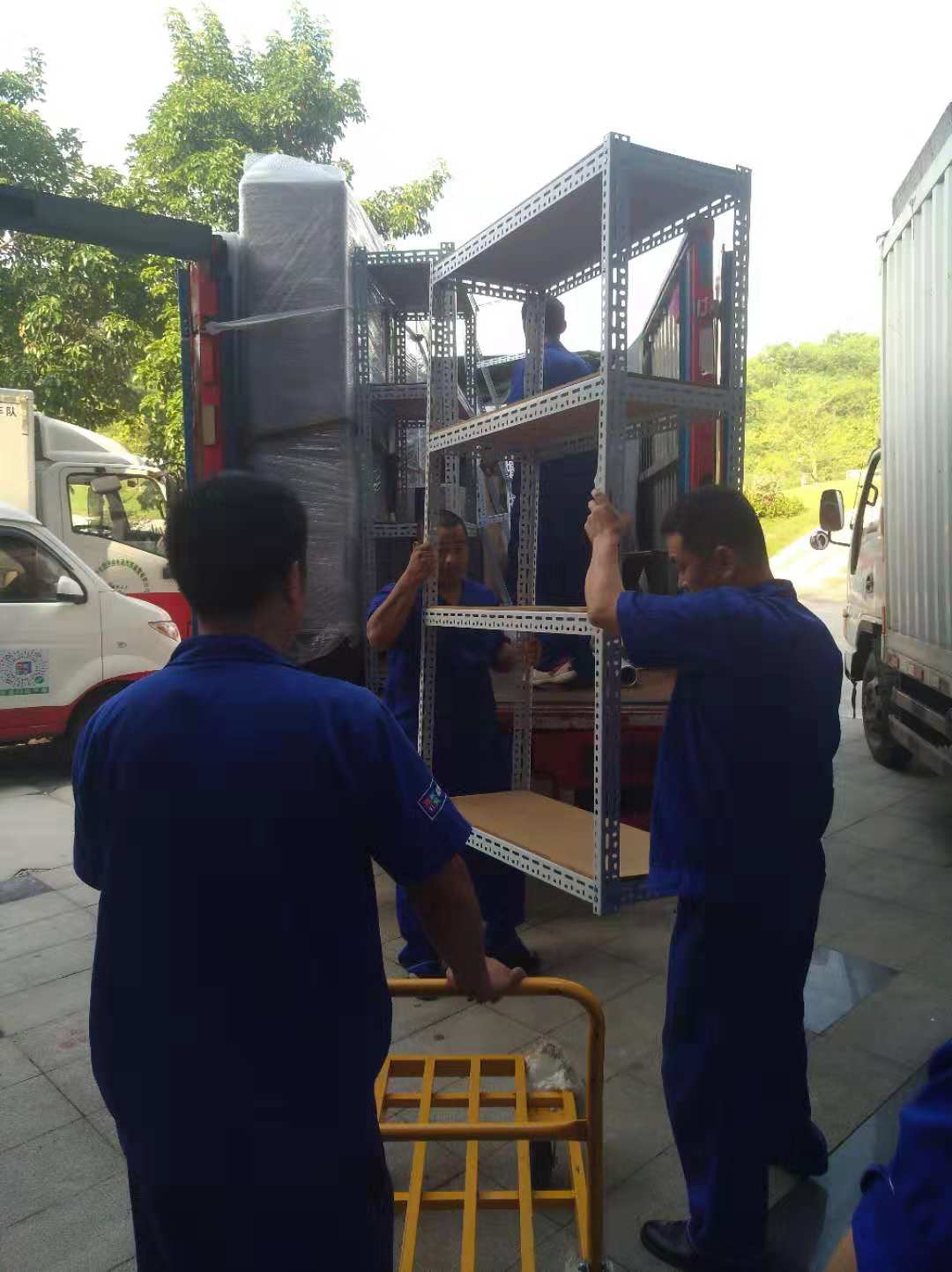 丽江家庭搬迁，你肯定要多关切孩子的设法！