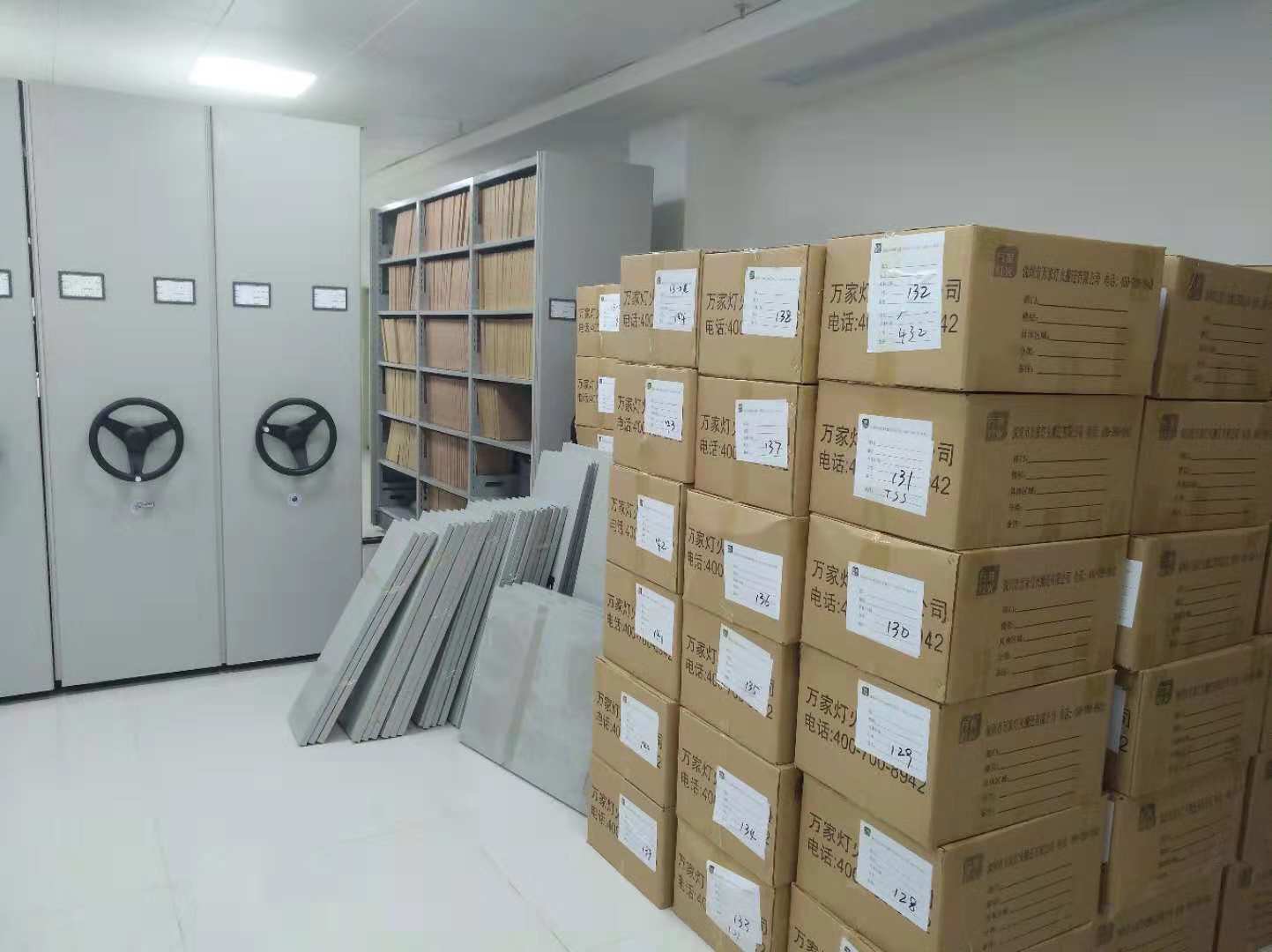    叫搬场公司比自己搬更划算更省心！