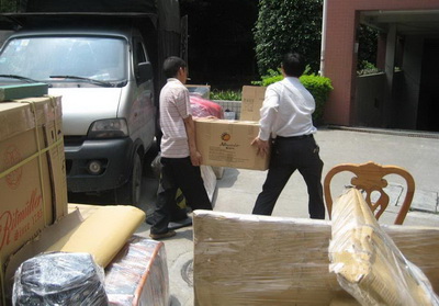 下雨天搬场必要把稳什么？